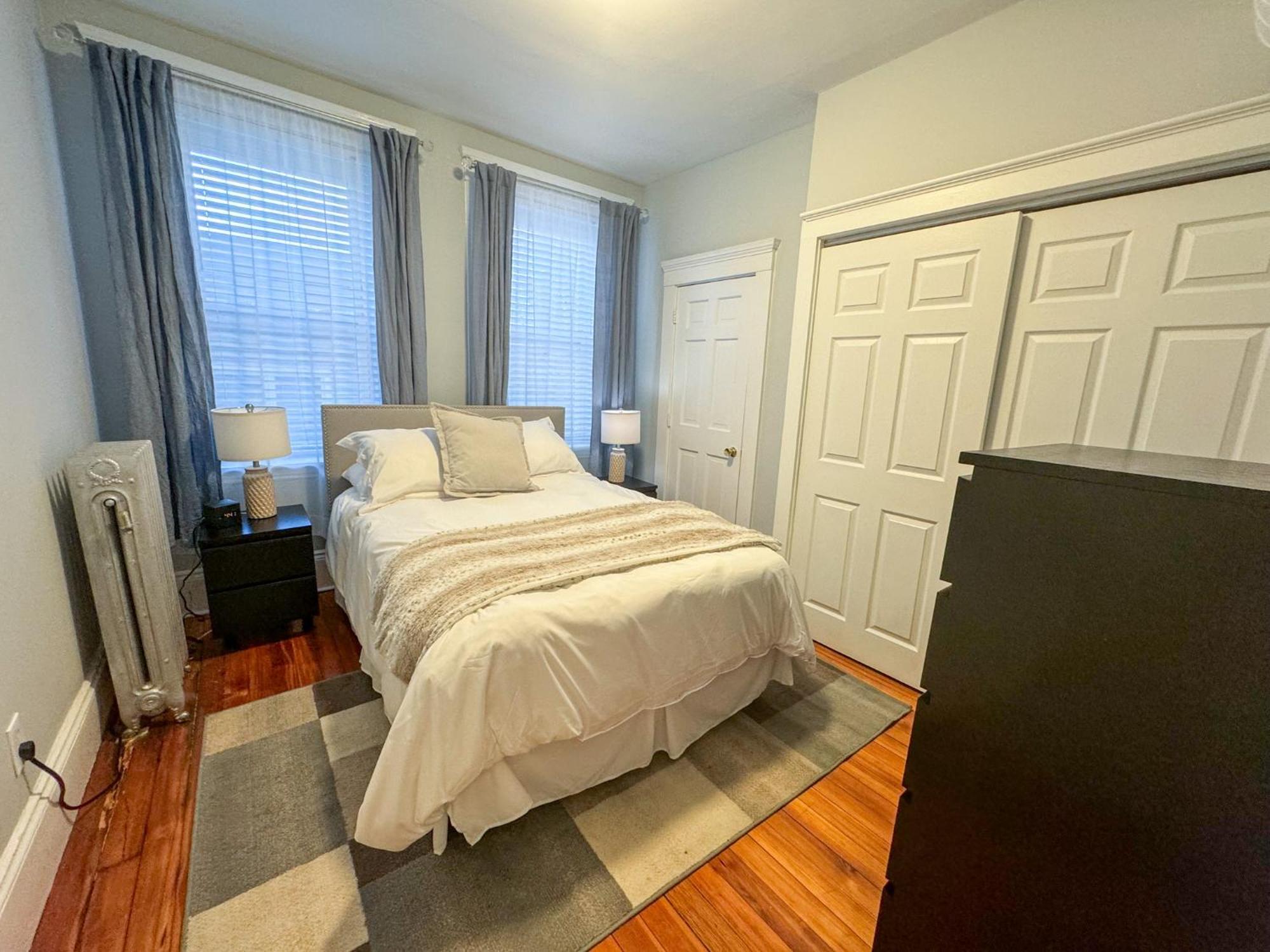 Apartamento Huge,3 Bed,2Bath,Public Transport,Boston,Sleeps 9 Brookline Exterior foto
