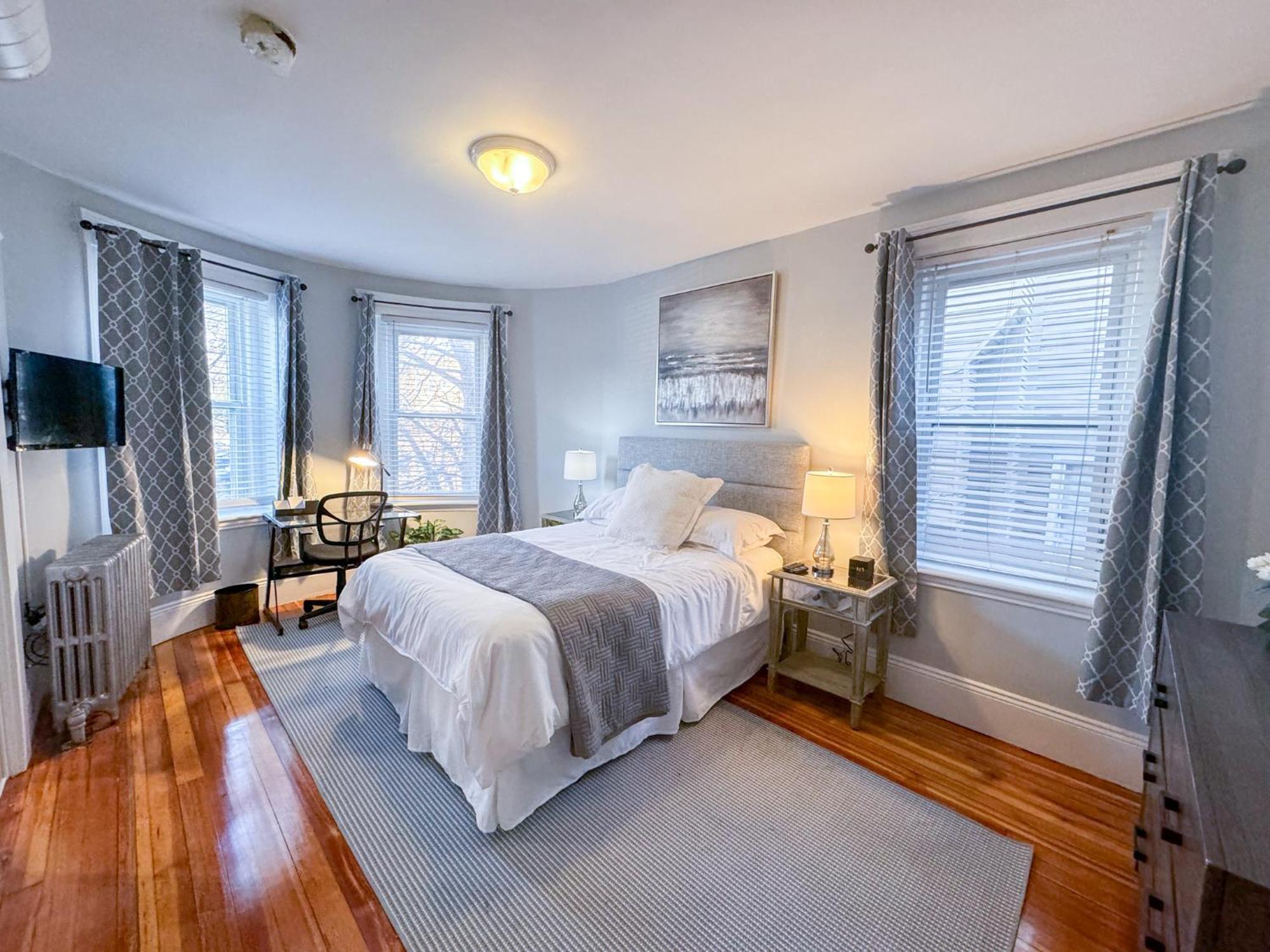 Apartamento Huge,3 Bed,2Bath,Public Transport,Boston,Sleeps 9 Brookline Exterior foto